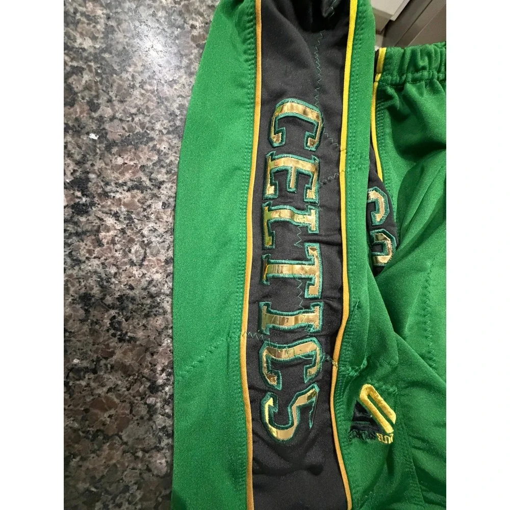 Unique Sports Apparel Kids Celtics Football Jersey and Padded Pants Set Green 29